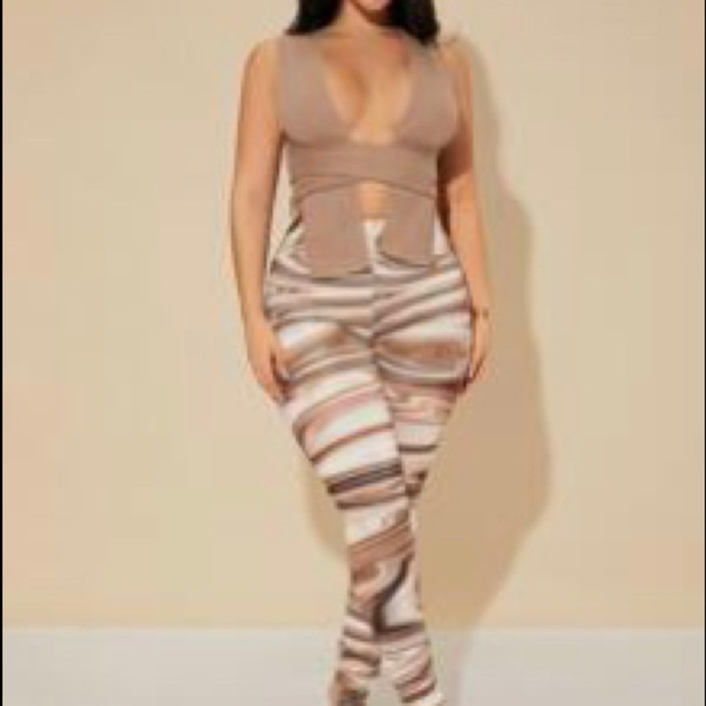 Two Piece Set
